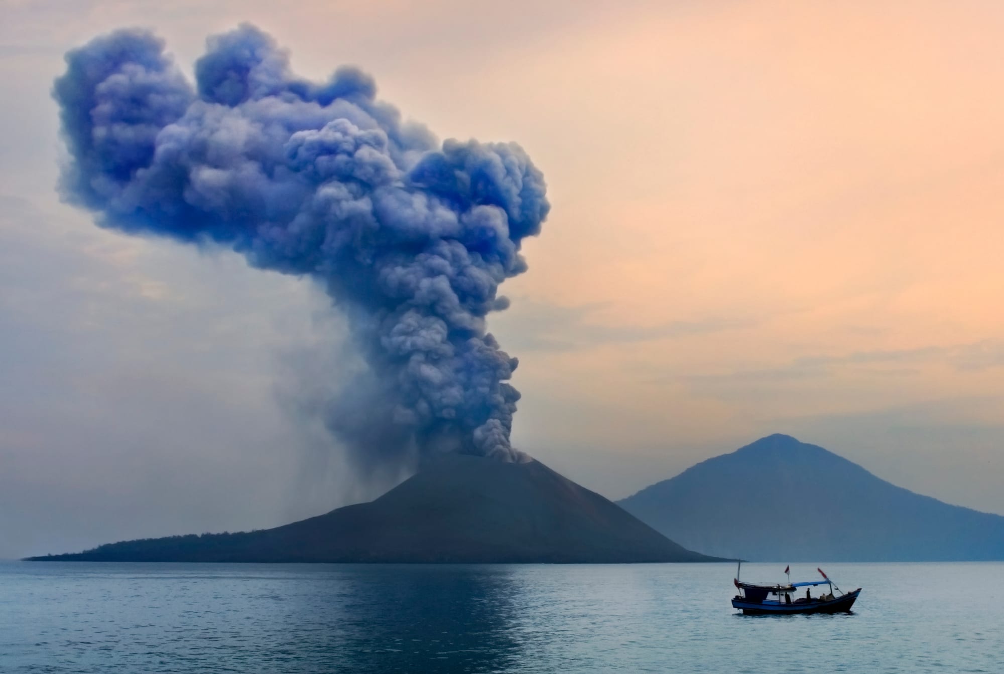 Le eruzioni vulcaniche più letali della storia: qual è il vulcano che ha ucciso più esseri umani